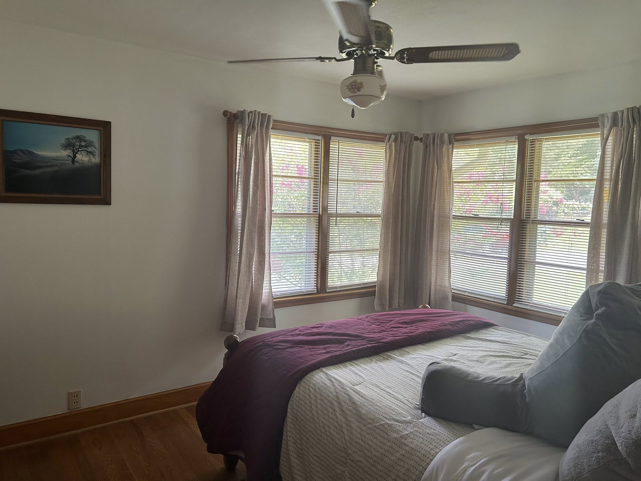 Nearby area or street